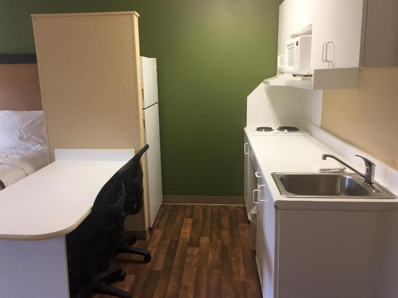 Studio with 2 Double Beds - Non-Smoking image 4