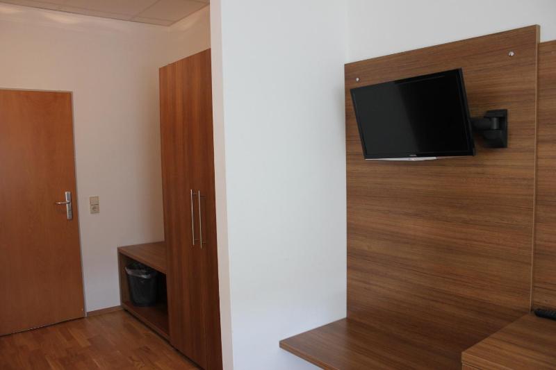 Double Room image 2
