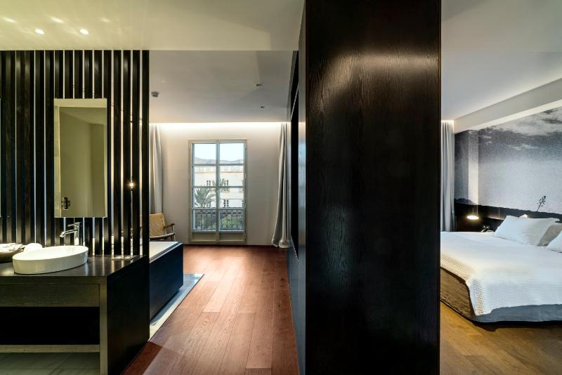 Suite image 3