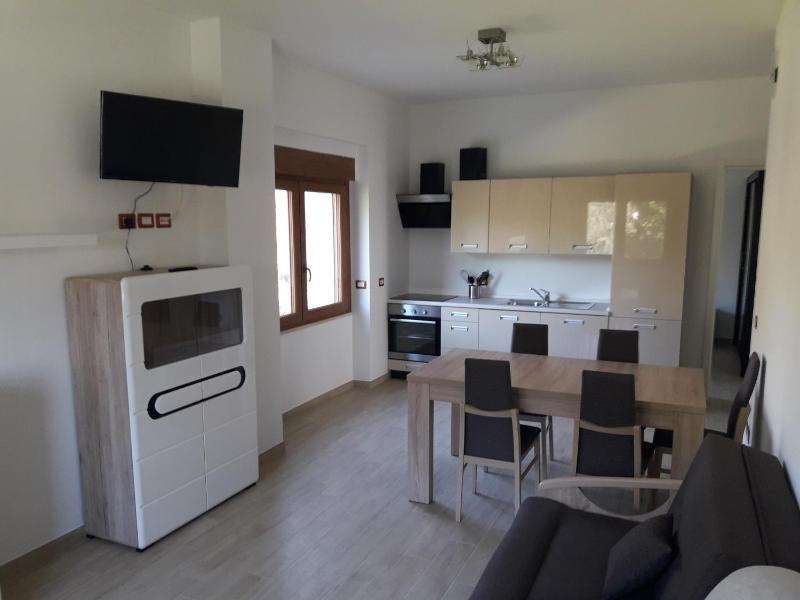 One-Bedroom Apartment image 1