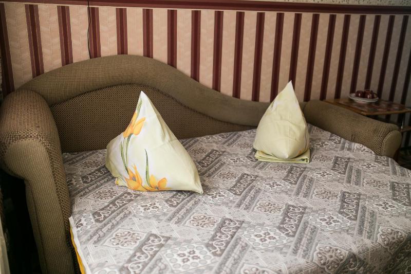 Triple Room with Balcony image 3