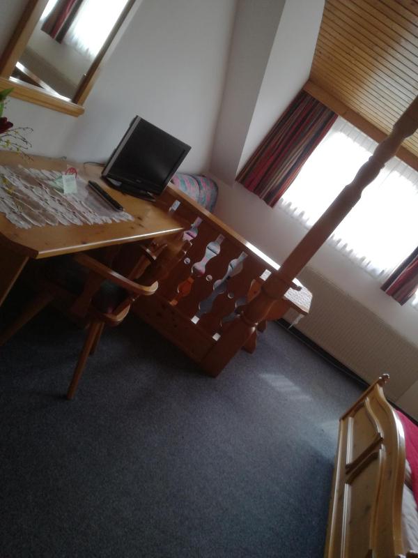 Standard Double Room image 2