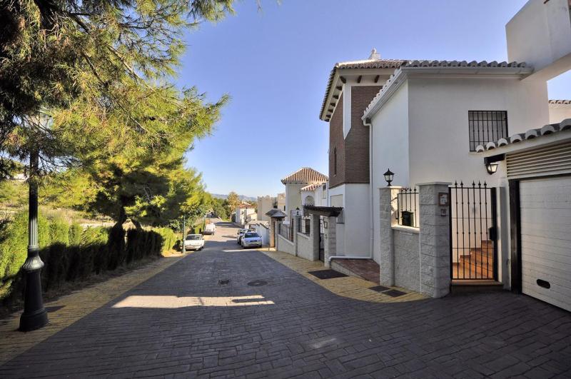 Apartamentos Chimenea - image 26
