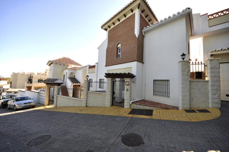 Apartamentos Chimenea - image 38