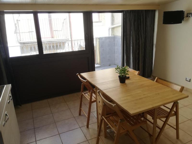Apartment with Balcony image 2