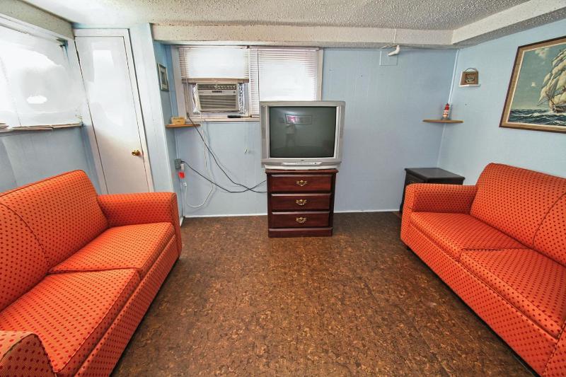 Two-Bedroom Apartment image 3