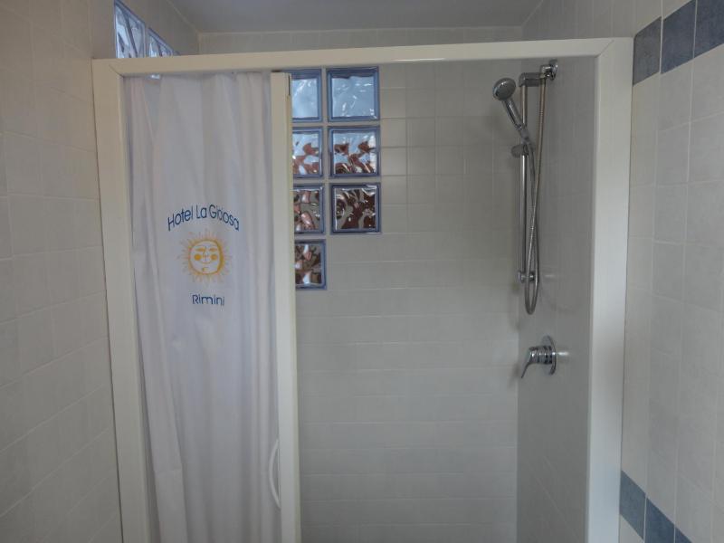 Triple Room image 3