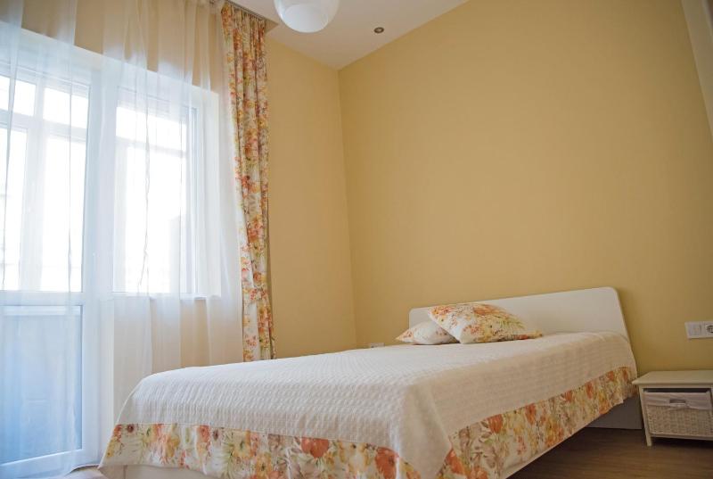 The North Tower Apartment - image 2