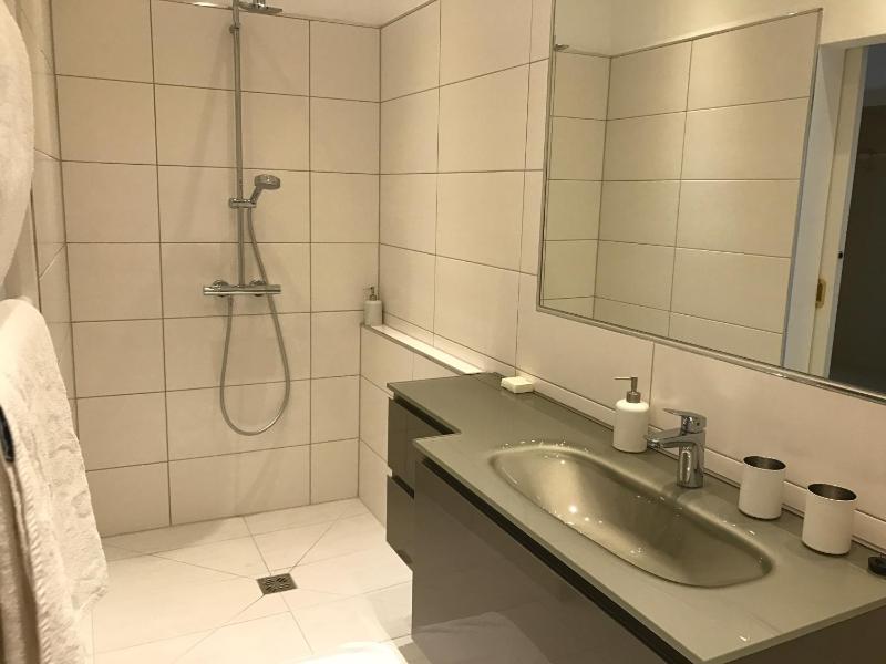 Superior Double Room image 3