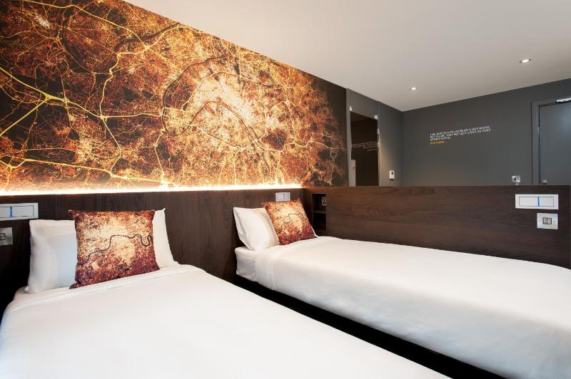 Luma Twin room image 3