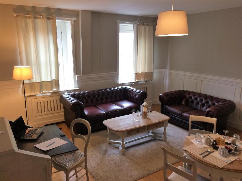 Apartment - Split Level image 3