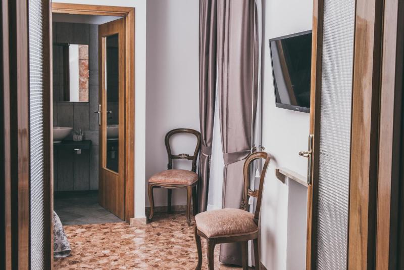 Alla Terrazza Apartment - image 3