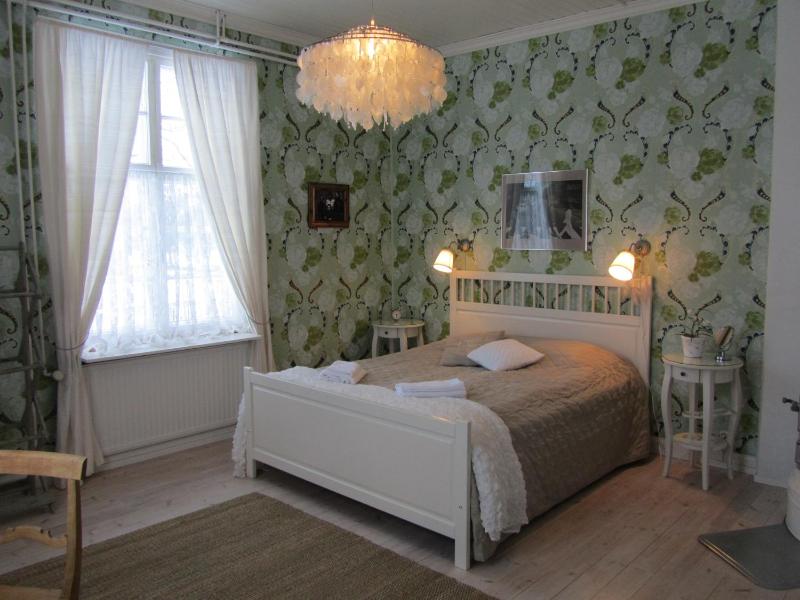 Double Room image 2