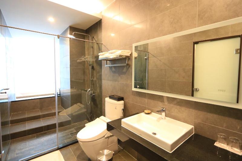 Funson Hotel - image 17