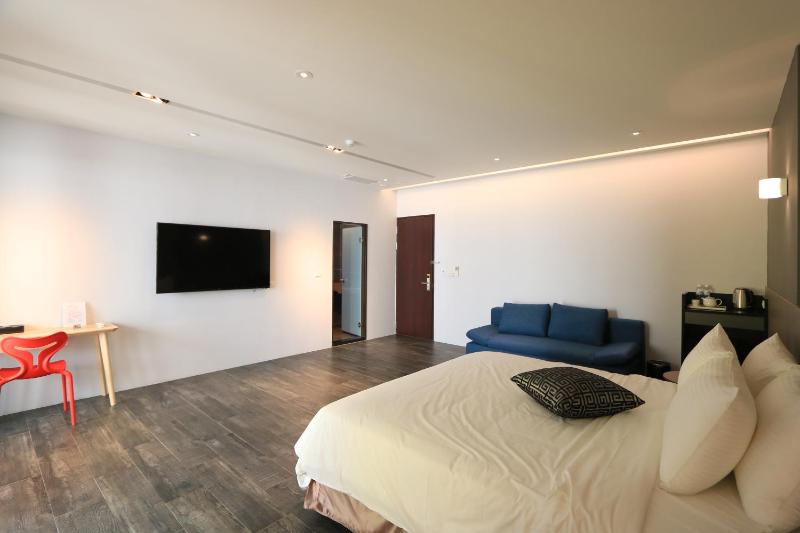 Funson Hotel - image 22