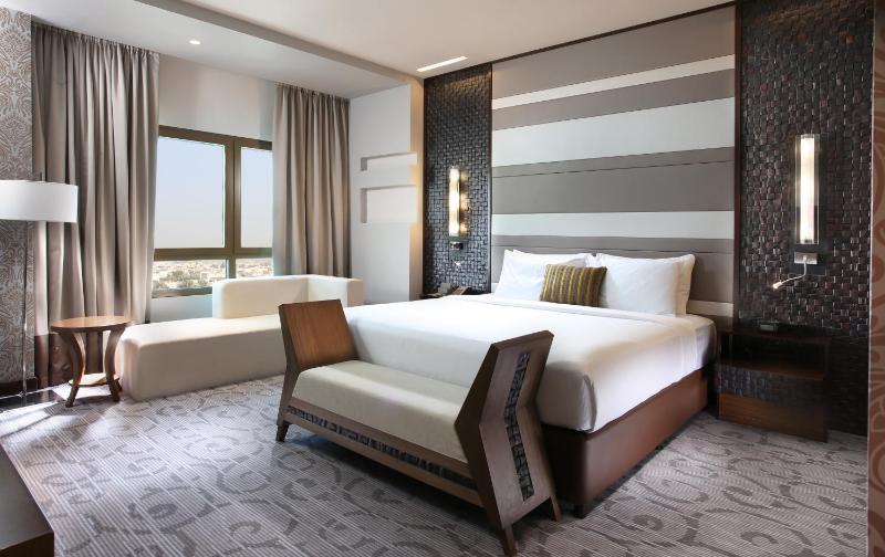 Premium Suite image 3