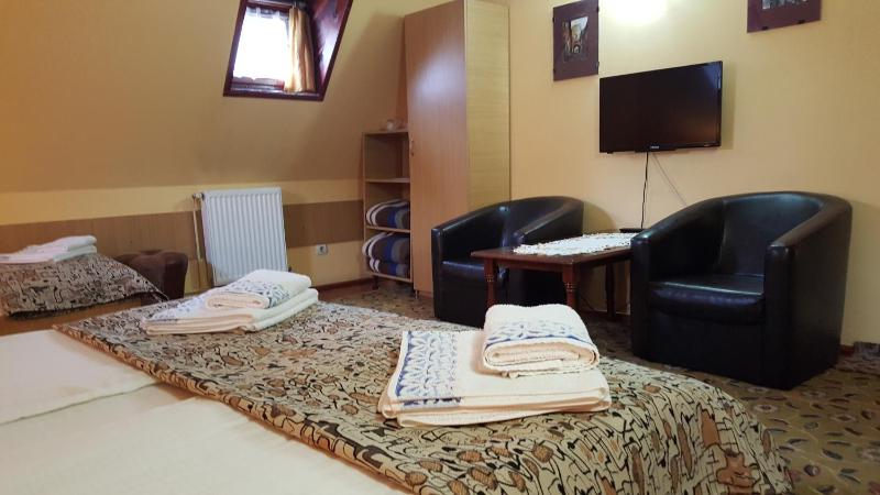 Triple Room image 2