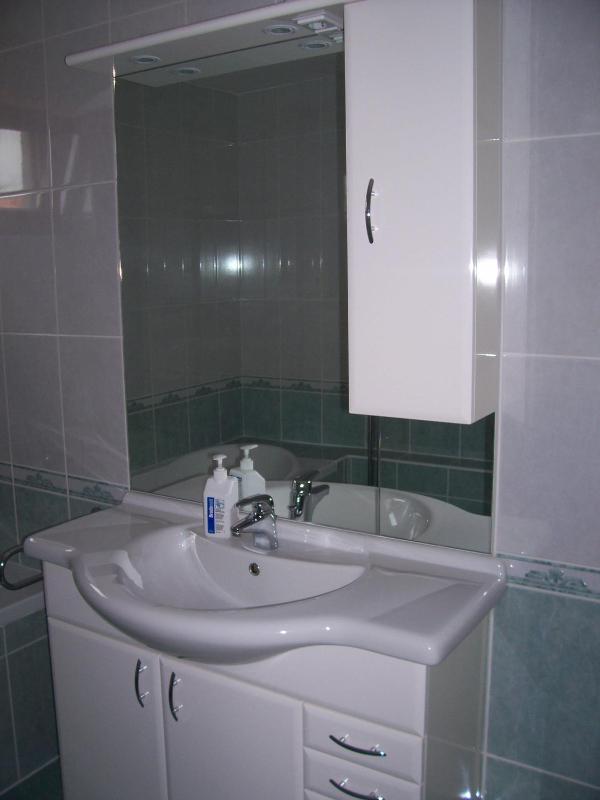 Standard Triple Room image 3