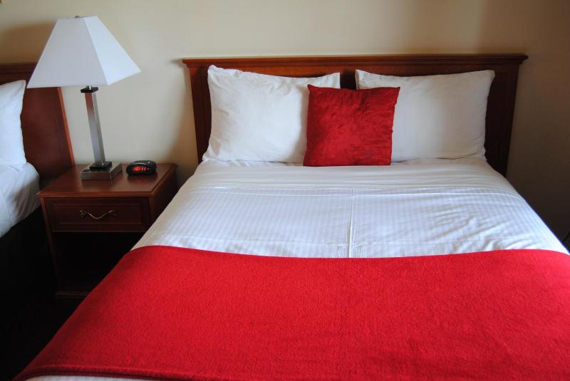 Economy Inn - image 19