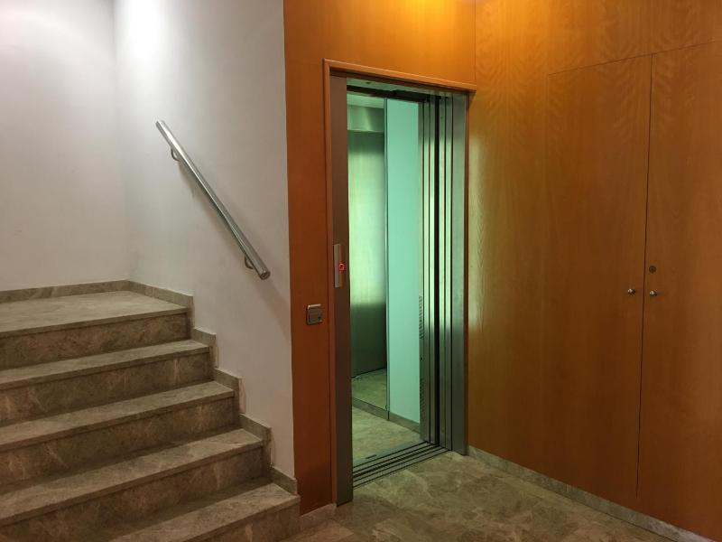 Two-Bedroom Apartment with Sea View image 3