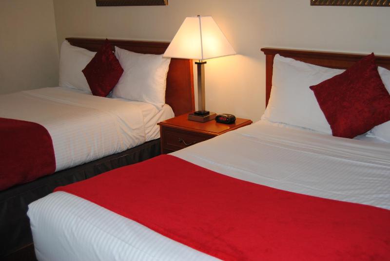 Economy Inn - image 24