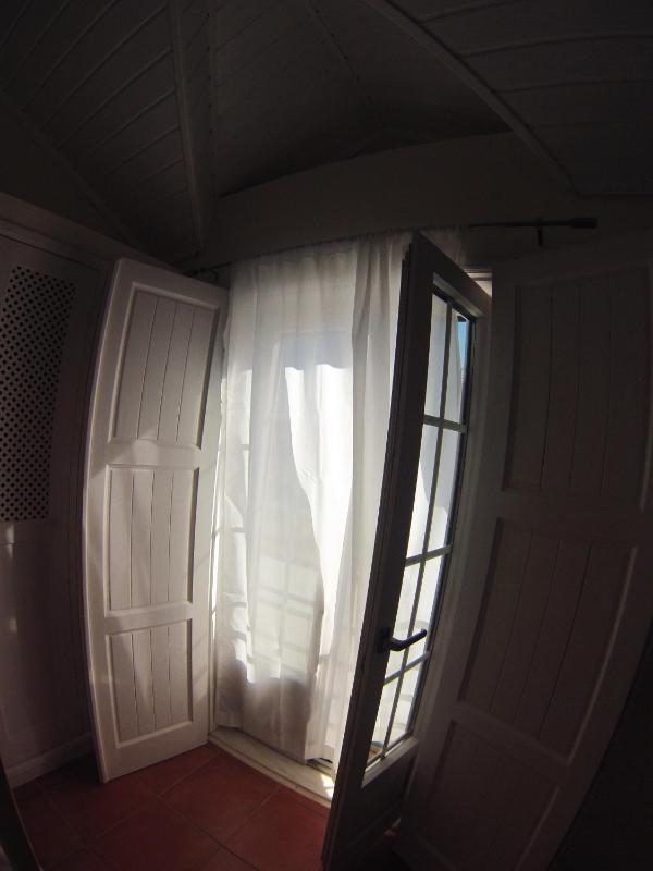 Double or Twin Room image 3