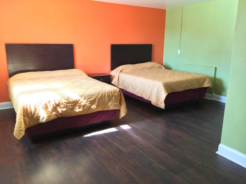 Deluxe Double Room image 2