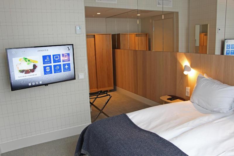 Executive Queen Suite image 4