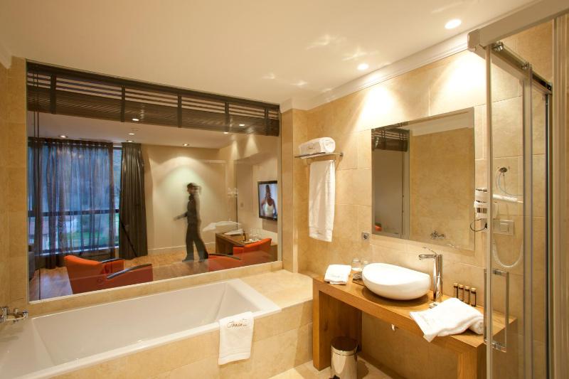 Suite image 2