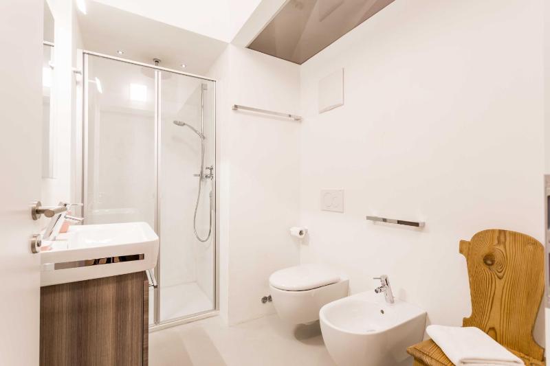 Deluxe Apartment image 2