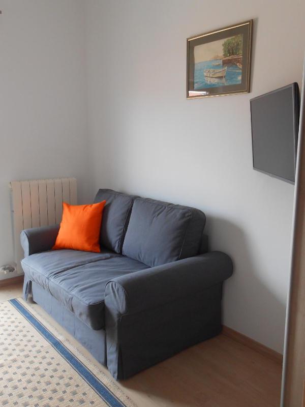 Comfort Single Room with Balcony image 4