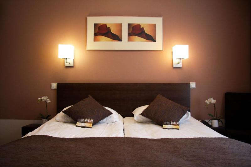 City Hotel Tallinn by Unique Hotels - image 2