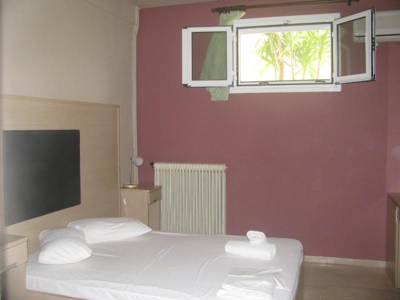 Double or Twin Basement Room image 4