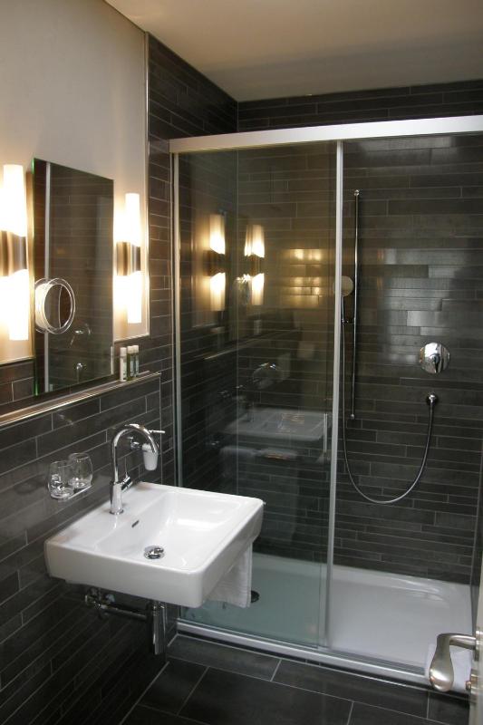 Two-Bedroom Apartment image 4