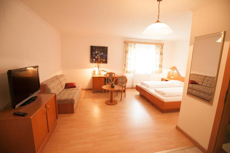 Triple Room image 4