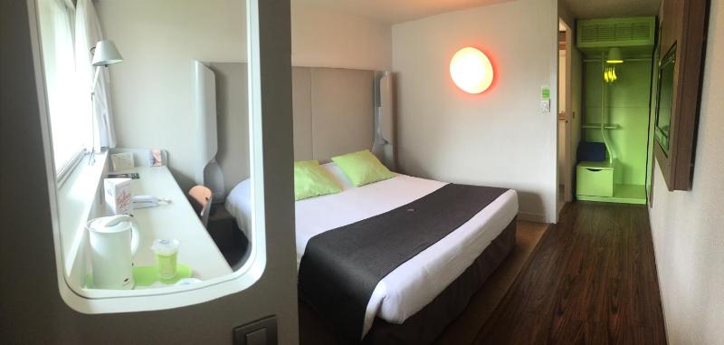 Superior Double Room image 1