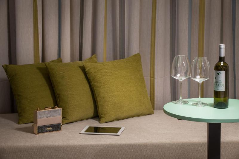 Special Offer Double or Twin Room image 3