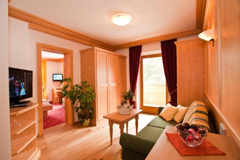 Suite image 3