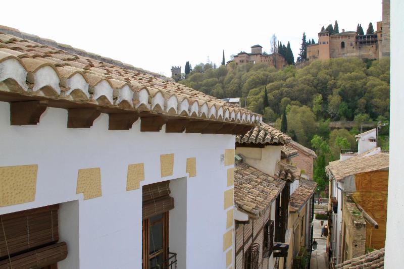 Apartamentos Nest Flats Paseo de los Tristes - image 4