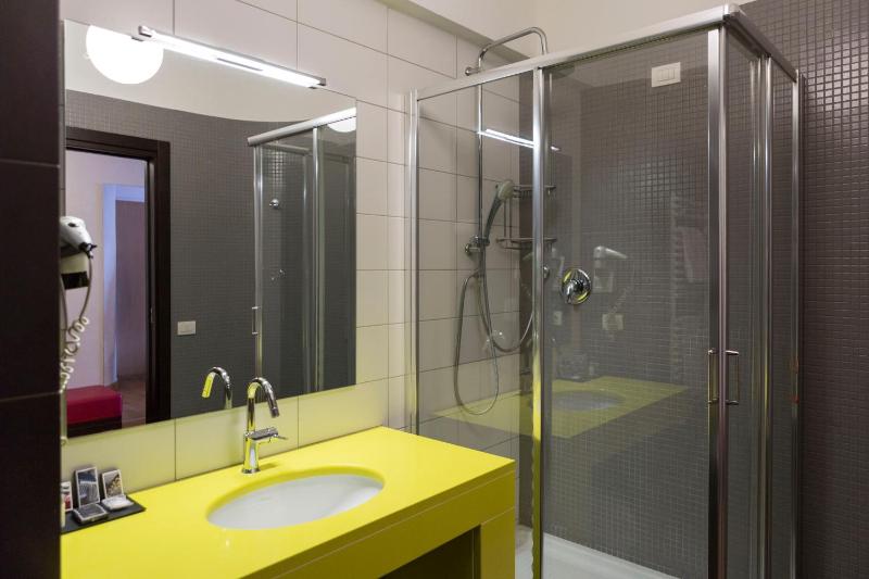 Triple Room image 4