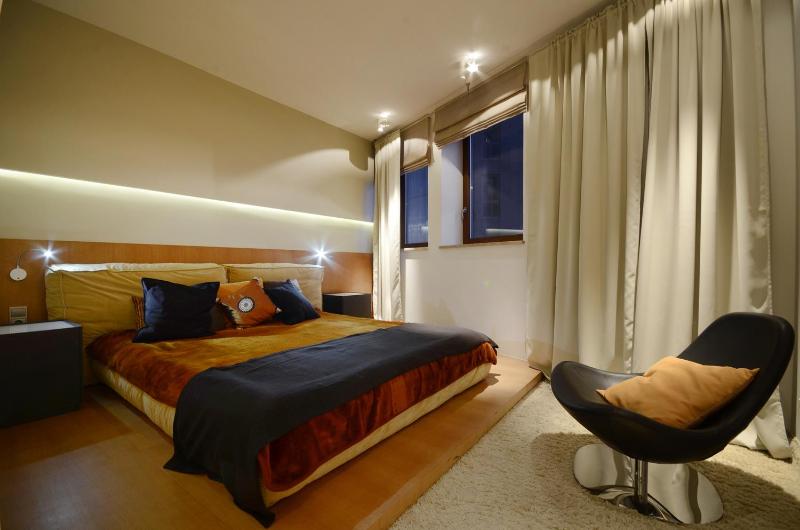 SEA TOWERS Panorama Apartments by Noclegi Renters - image 14