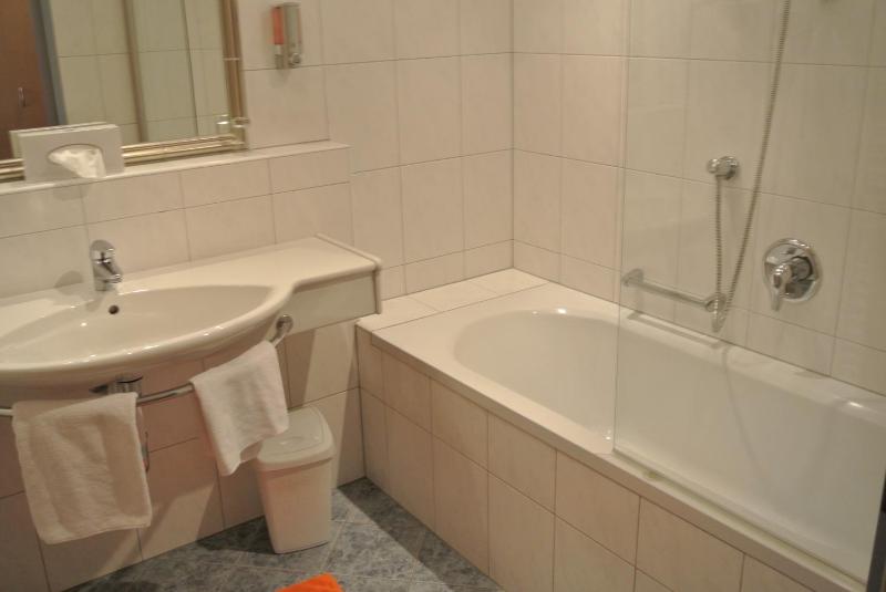 Junior Suite image 2