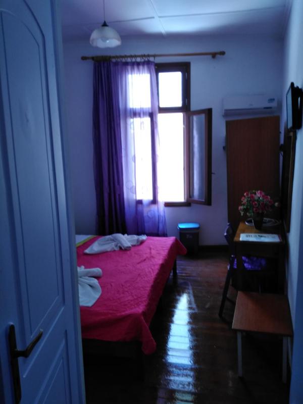 Double or Twin Room image 2