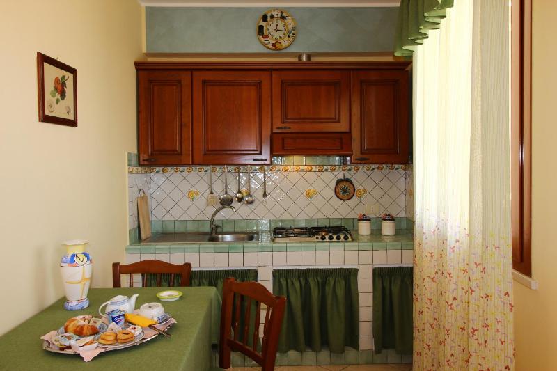 One-Bedroom Apartment image 4