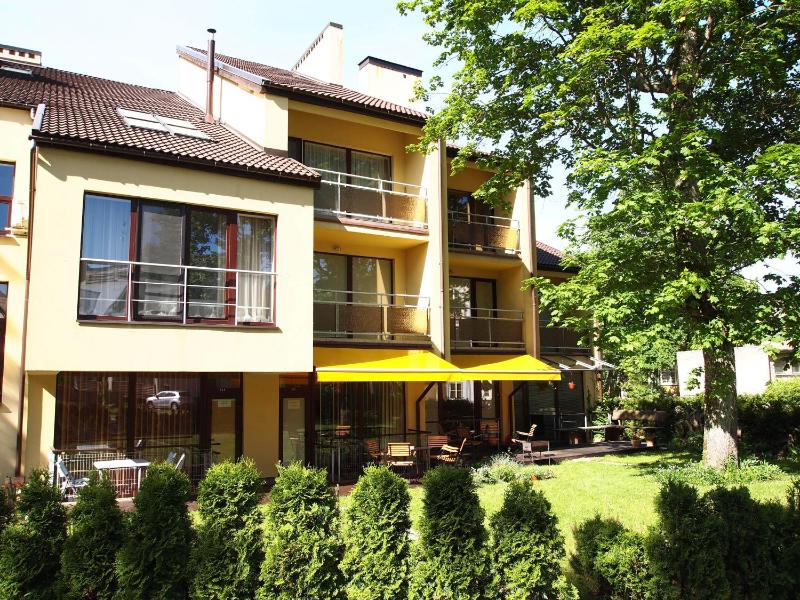 Apartment with Terrace image 2