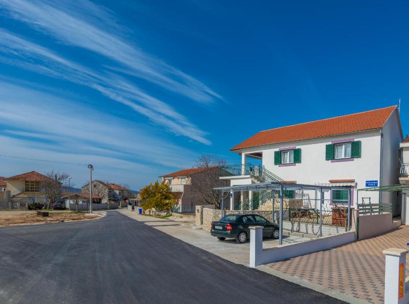 Apartment Boja - image 6
