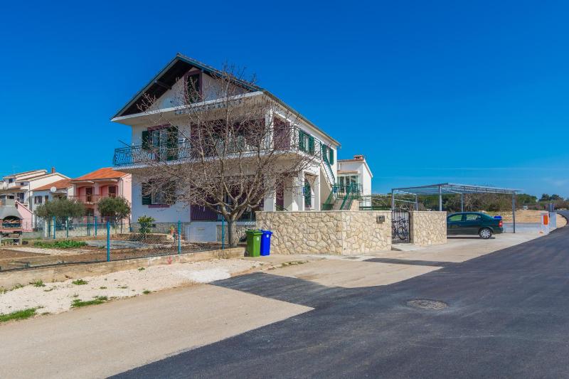Apartment Boja - image 19