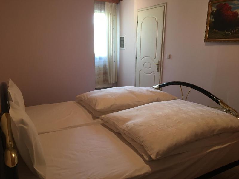 Villa Elena - image 34