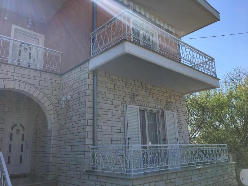 Villa Elena - image 10