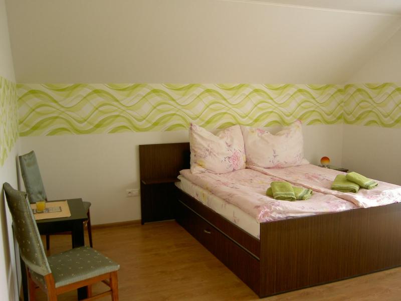 Standard Double or Twin Room with Balcony image 3